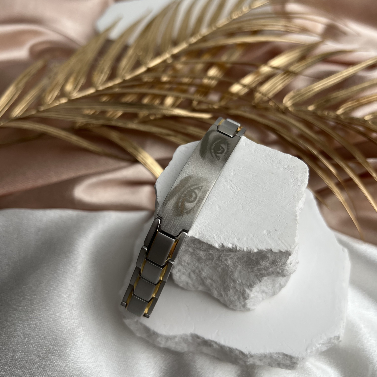 Браслет Inspire Light з гравіюванням ваших Очей