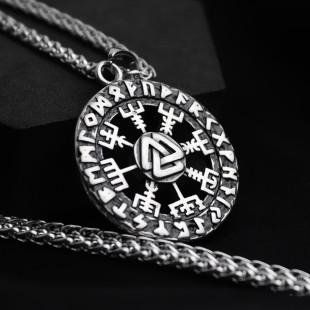 Кулон Valknuta Chain