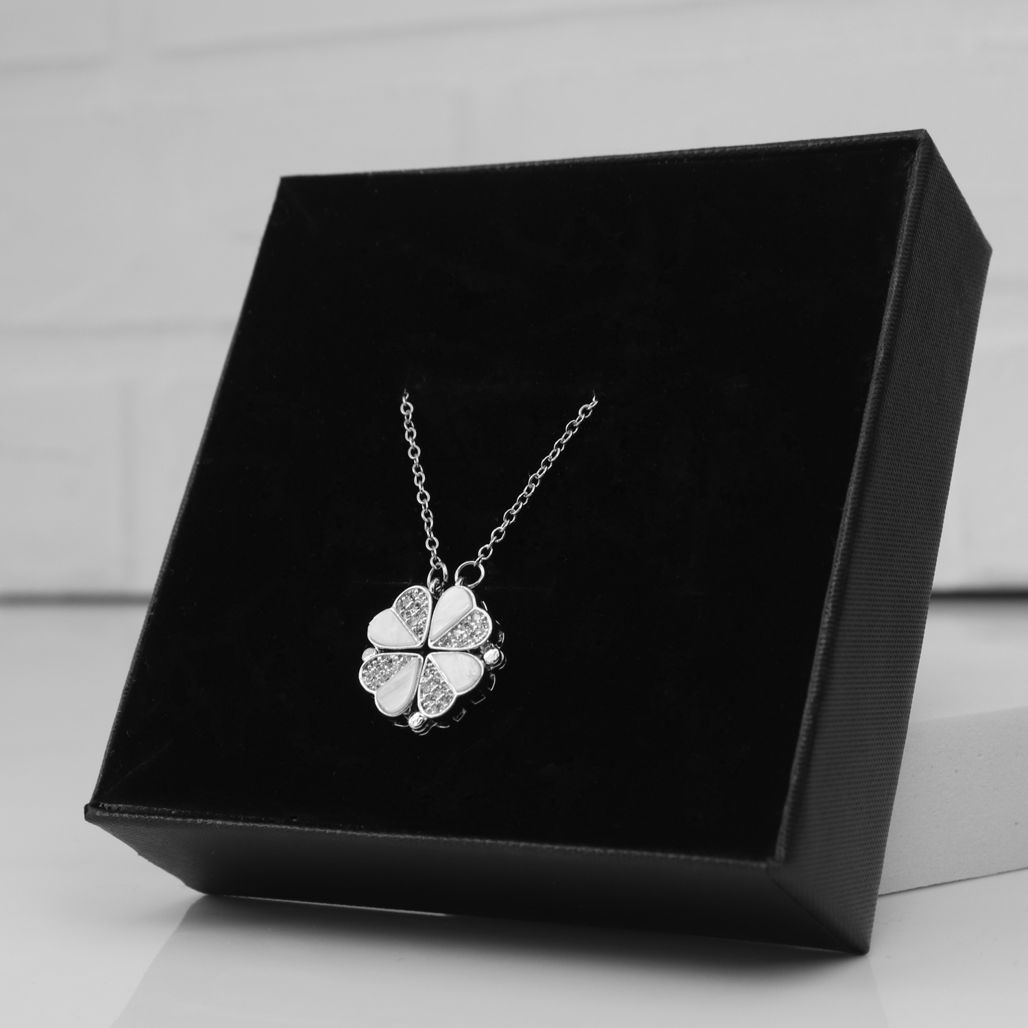 Кулон Flower
