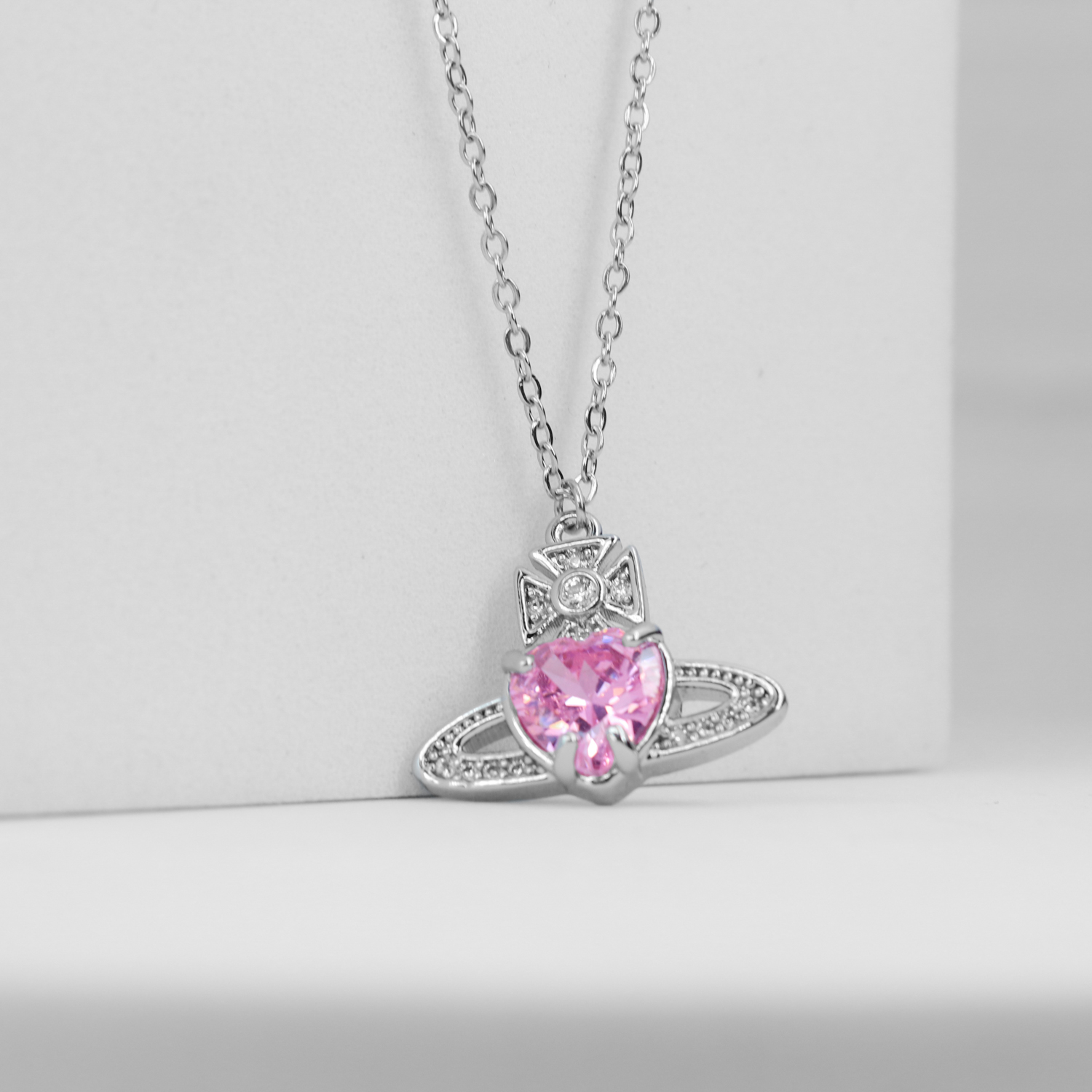 Кулон Pink star
