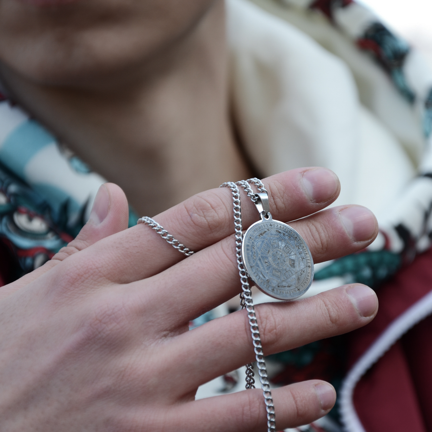 Кулон Artifact