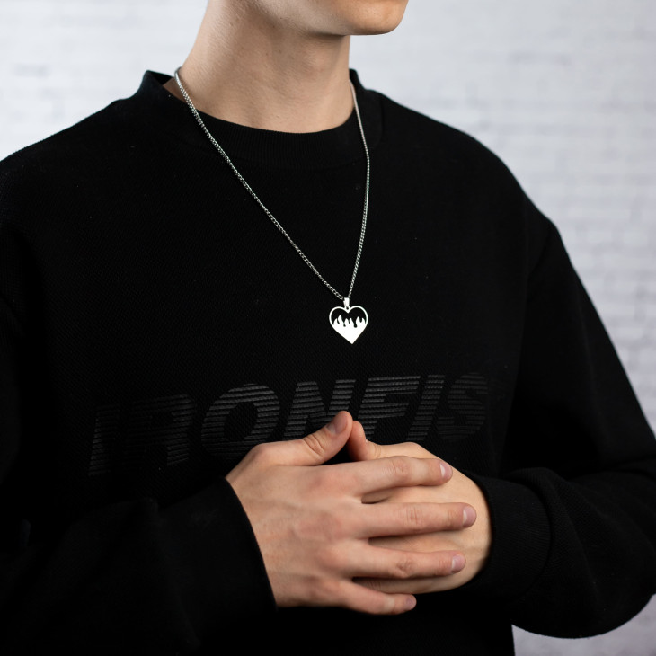 Кулон Burning heart