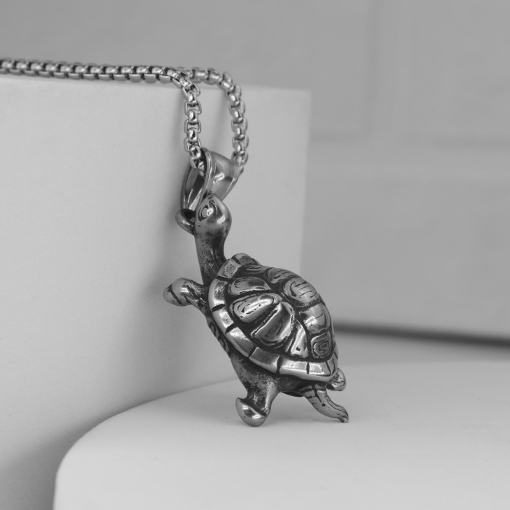Кулон Turtle