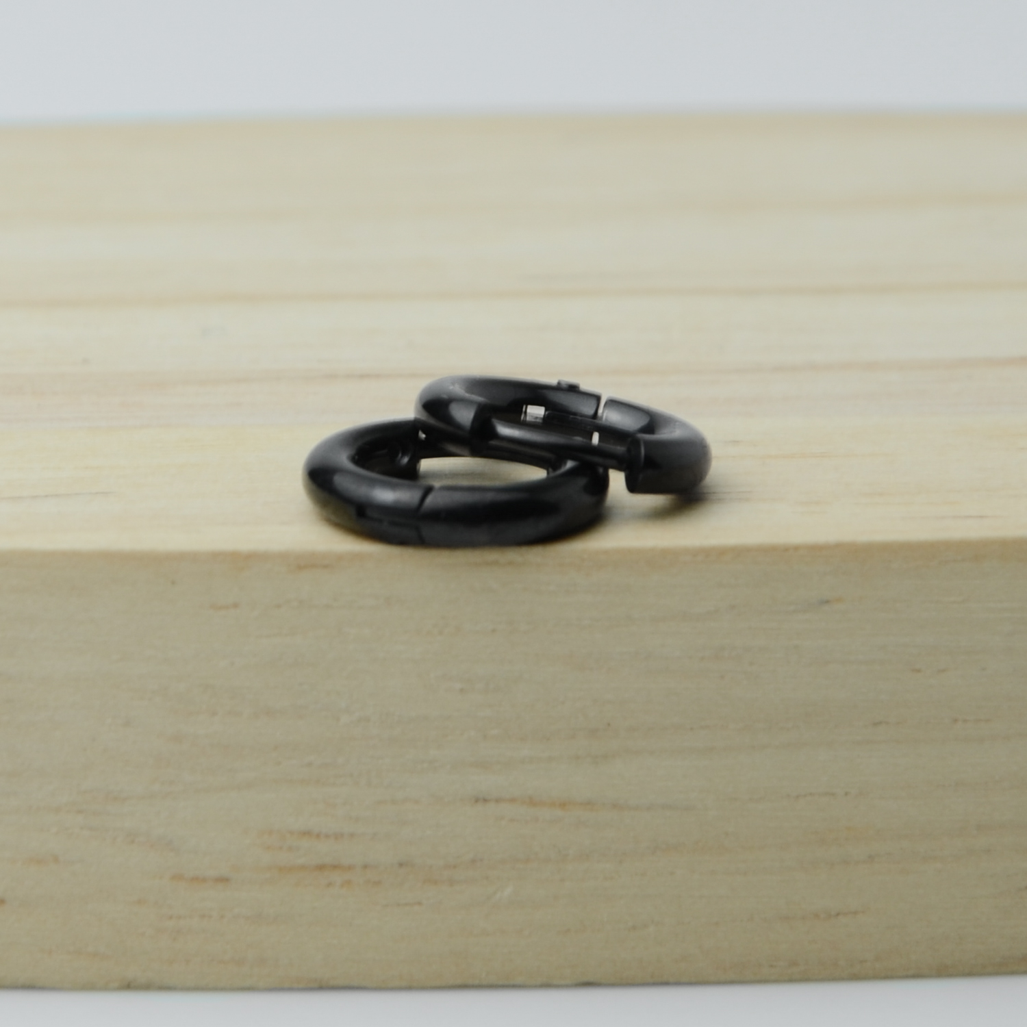Сережки Ring Black