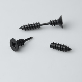 Сережки Stud Black