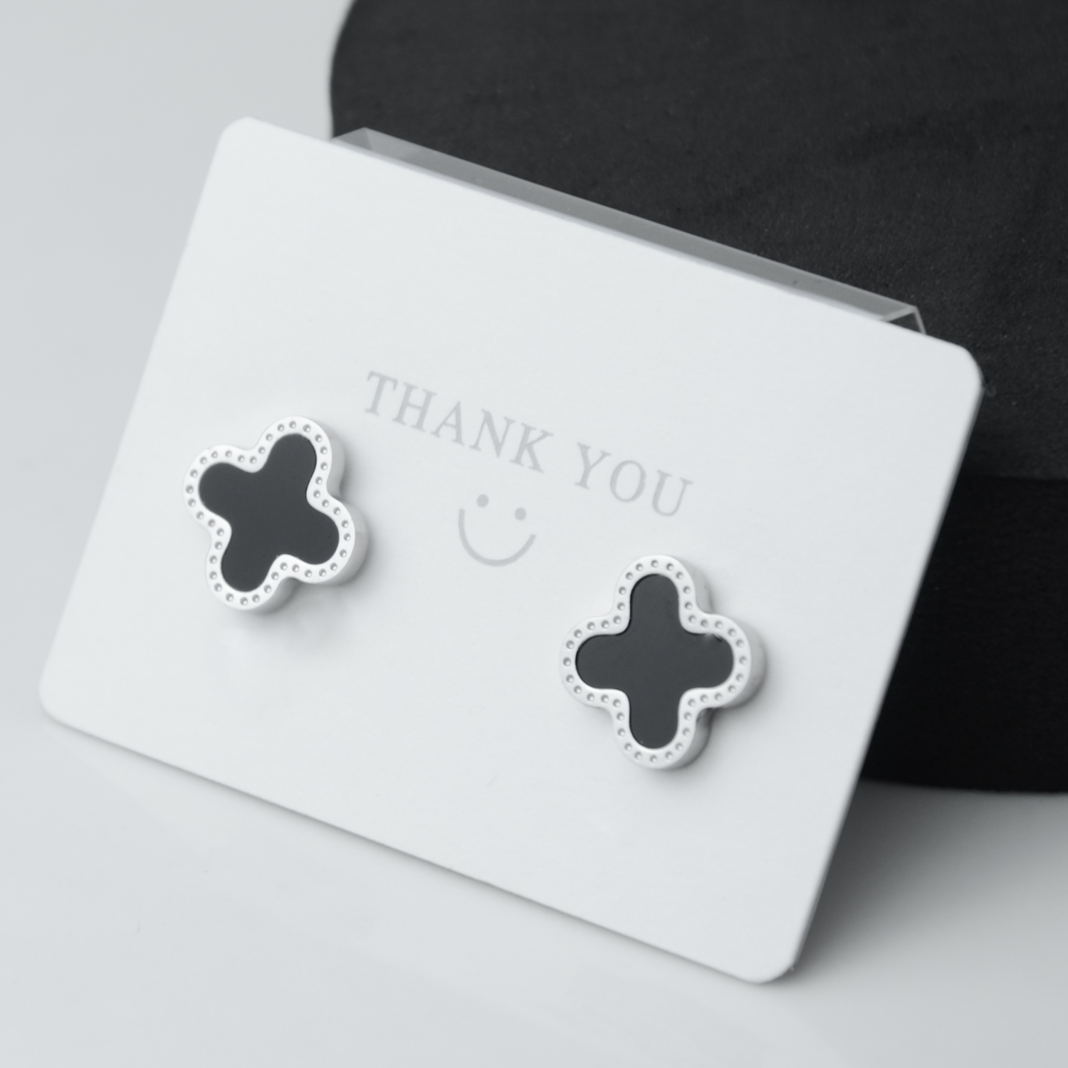 Сережки Clover Studs