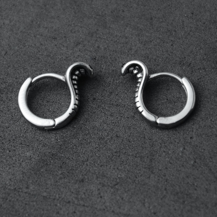 Сережки Snakes