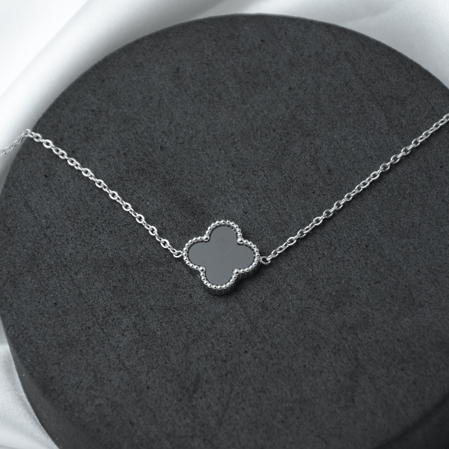 Браслет Clover Charm