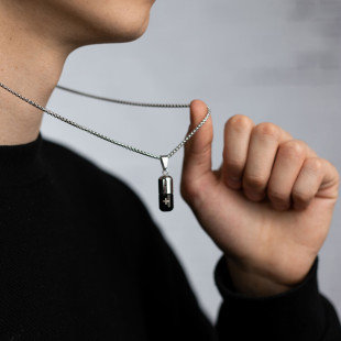 Кулон Steel Pill