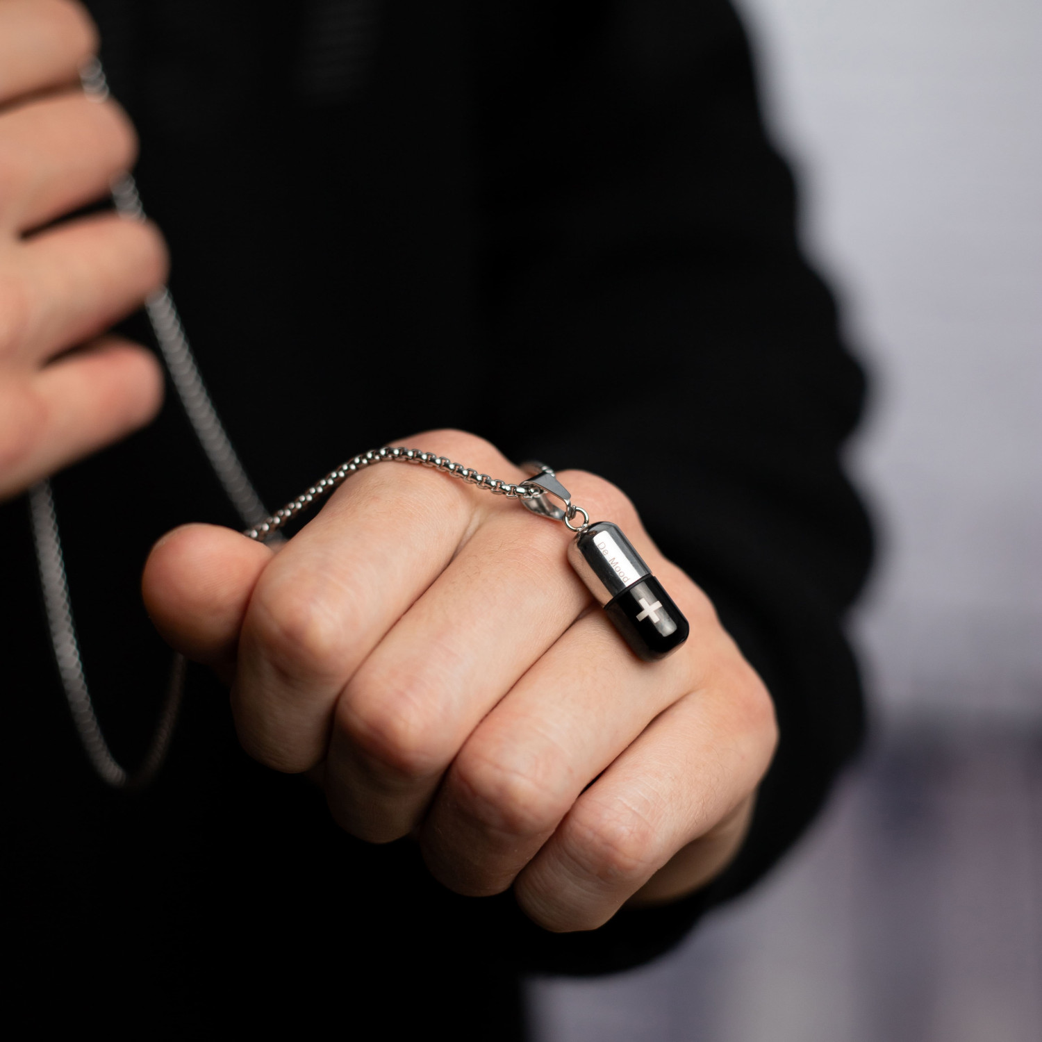 Кулон Steel Pill