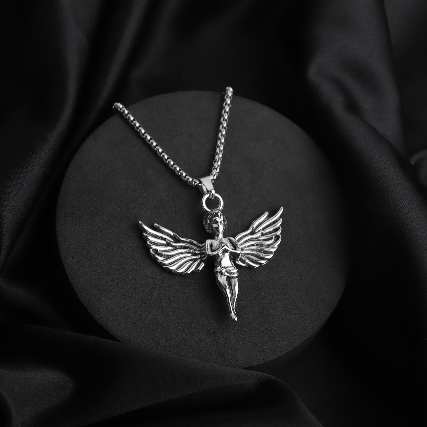 Чоловічий кулон Divine Wings