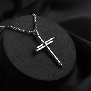 Кулон Nail Cross